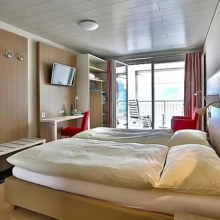 Stella Sa Hotel 3*