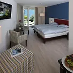 Stella Sa 3*